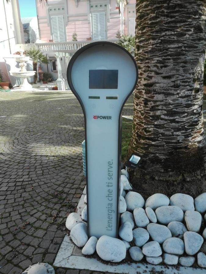 Hotel Europa Lido di Camaiore Exterior photo